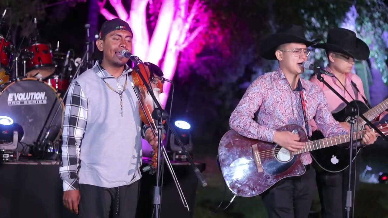 El peor de tus antojos, Y las Mariposas - La Descendencia Ft Negro Manriquez y su imperio (En Vivo)