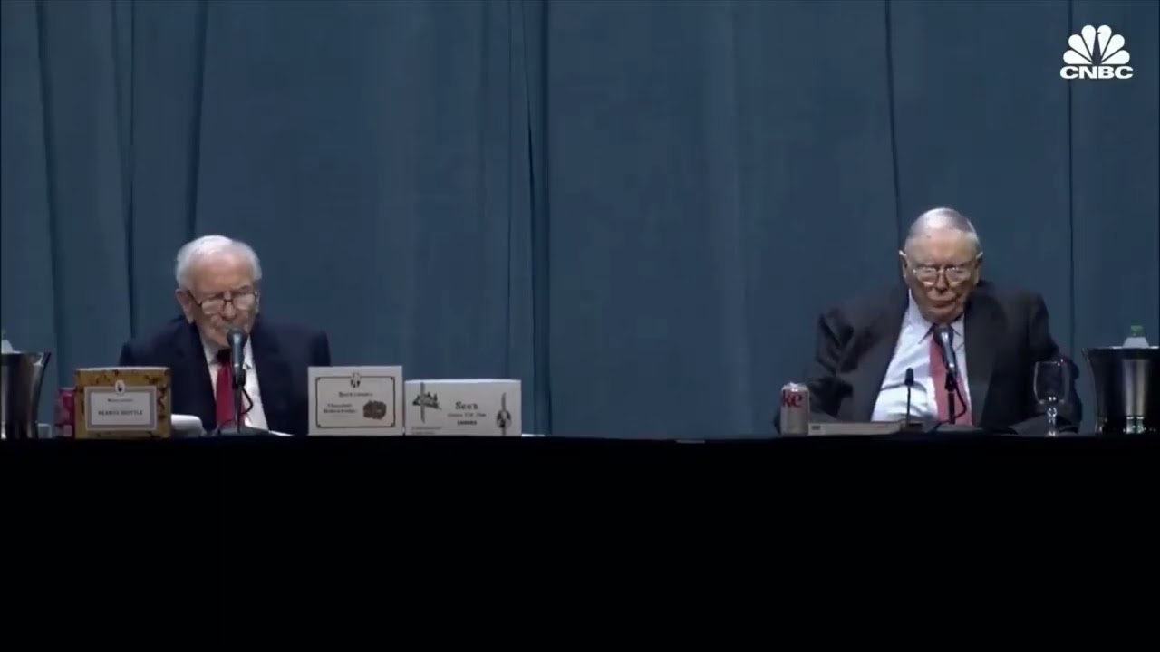 Warren Buffett On Berkshire Hathaway Energy's Large Debt