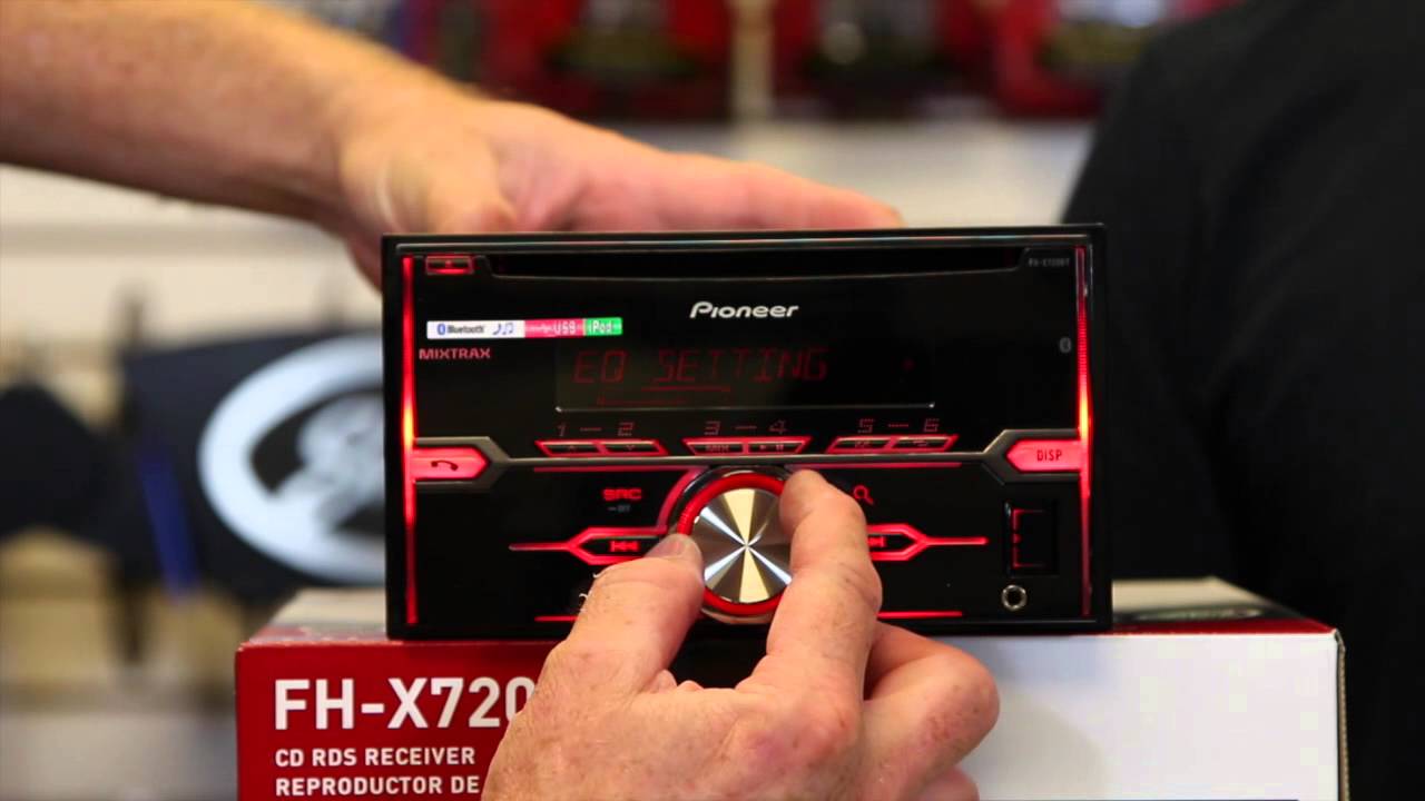 Pioneers new FH X720bt double din Bluetooth cd play