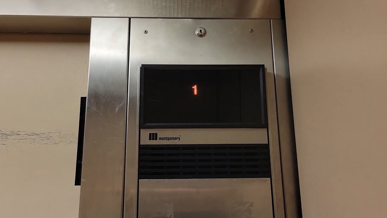 Montgomery Vector Hydraulic Elevator - Macy's, Square One Mall, Saugus, MA