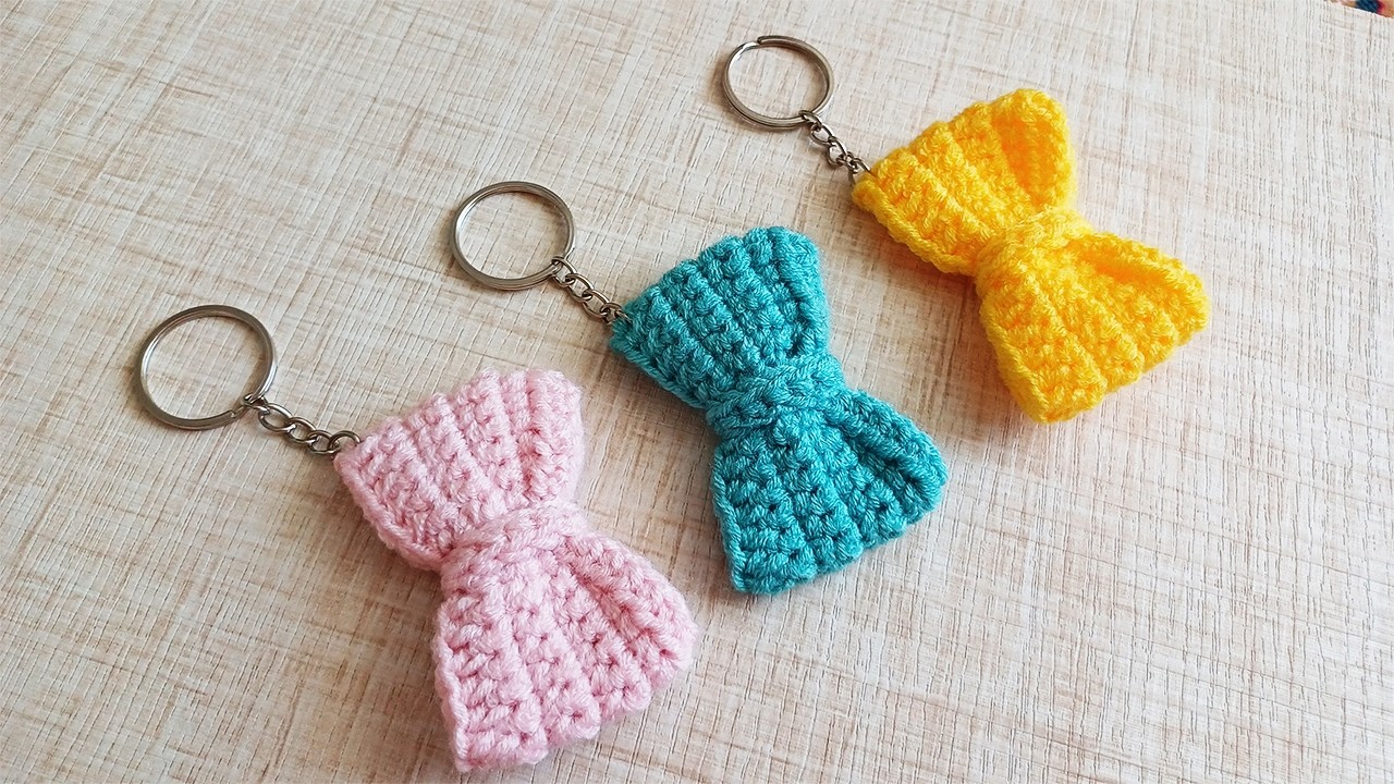 How to Crochet a Bow Keychain: Fast and Fun Crochet Project