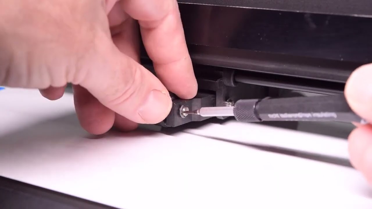 Pinch Roller Replacement on Summa S2 and Summacut Roll Cutters