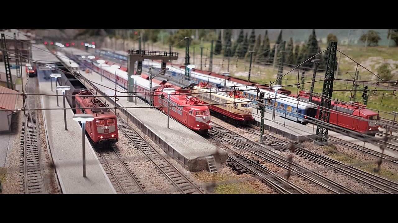 Digital gesteuerter Modelleisenbahnbetrieb auf Spurweite N - Fahrzeuge der Epoche V