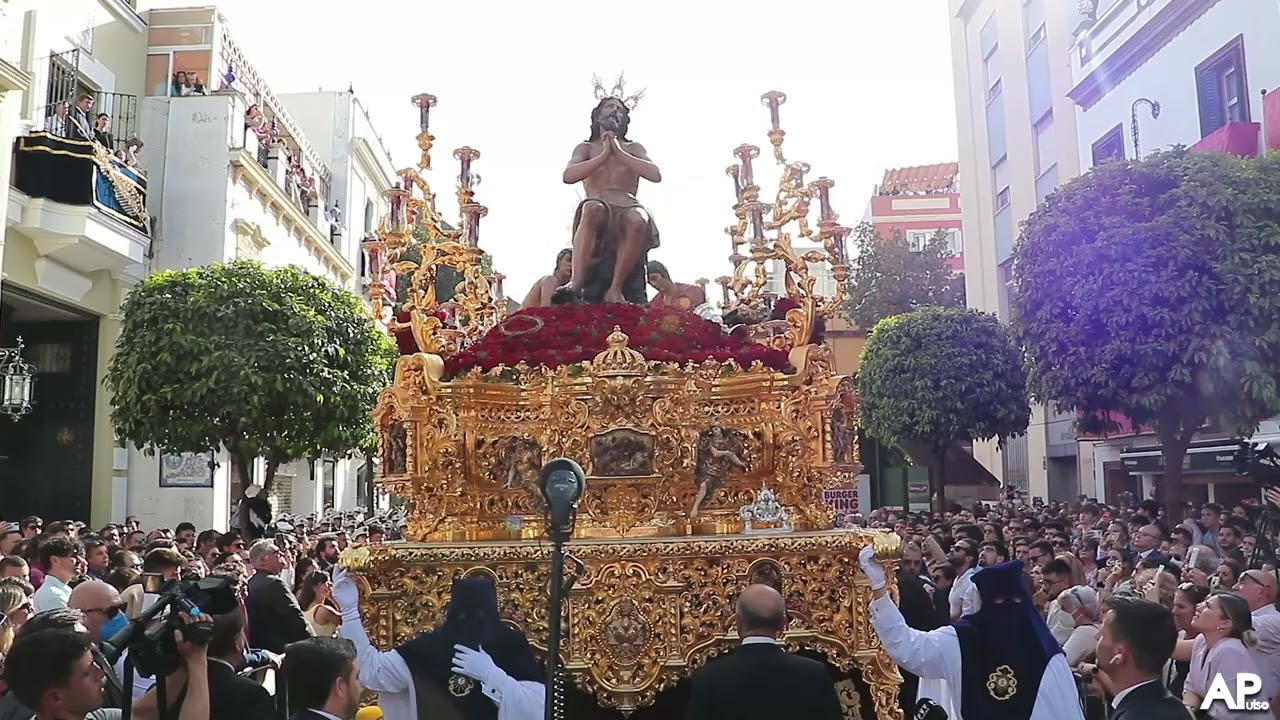 Salida del Misterio de las Penas de Triana - La Estrella 2022 | Semana Sevilla 2022.