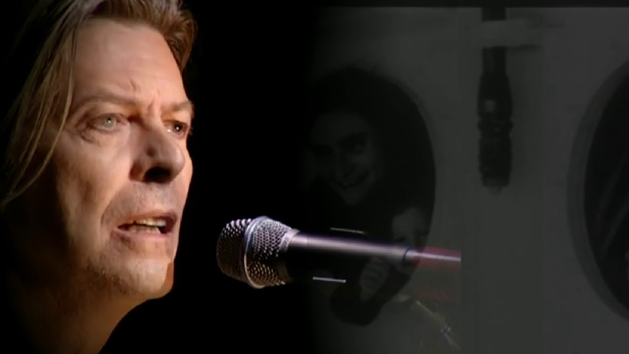 David⚡️Bowie - America (Simon & Garfunkel cover)