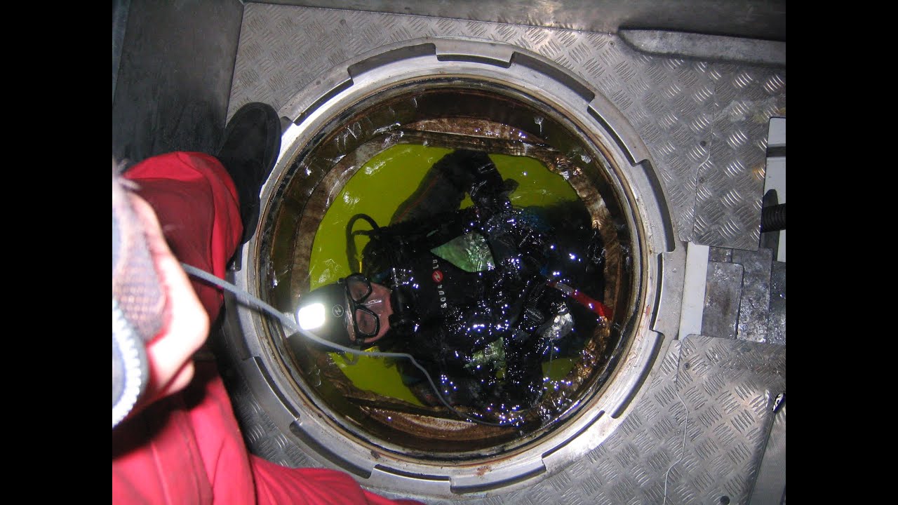 Research submarine "Euronaut" - diver chamber test, may 2013