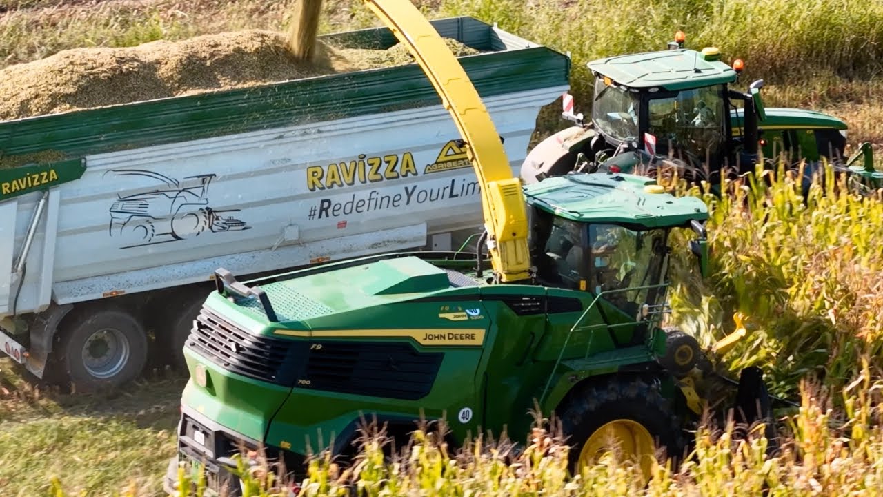 New John Deere F8 & F9