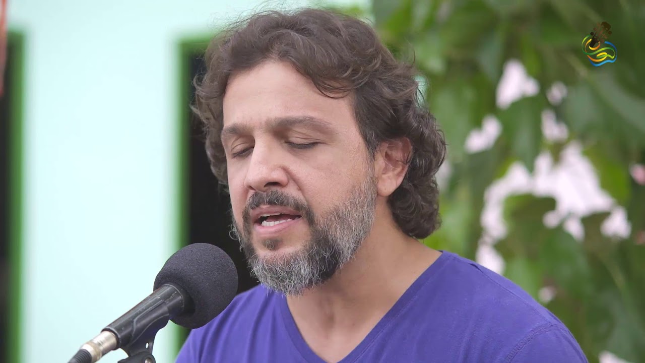 Tom Chris - Tocando em Frente