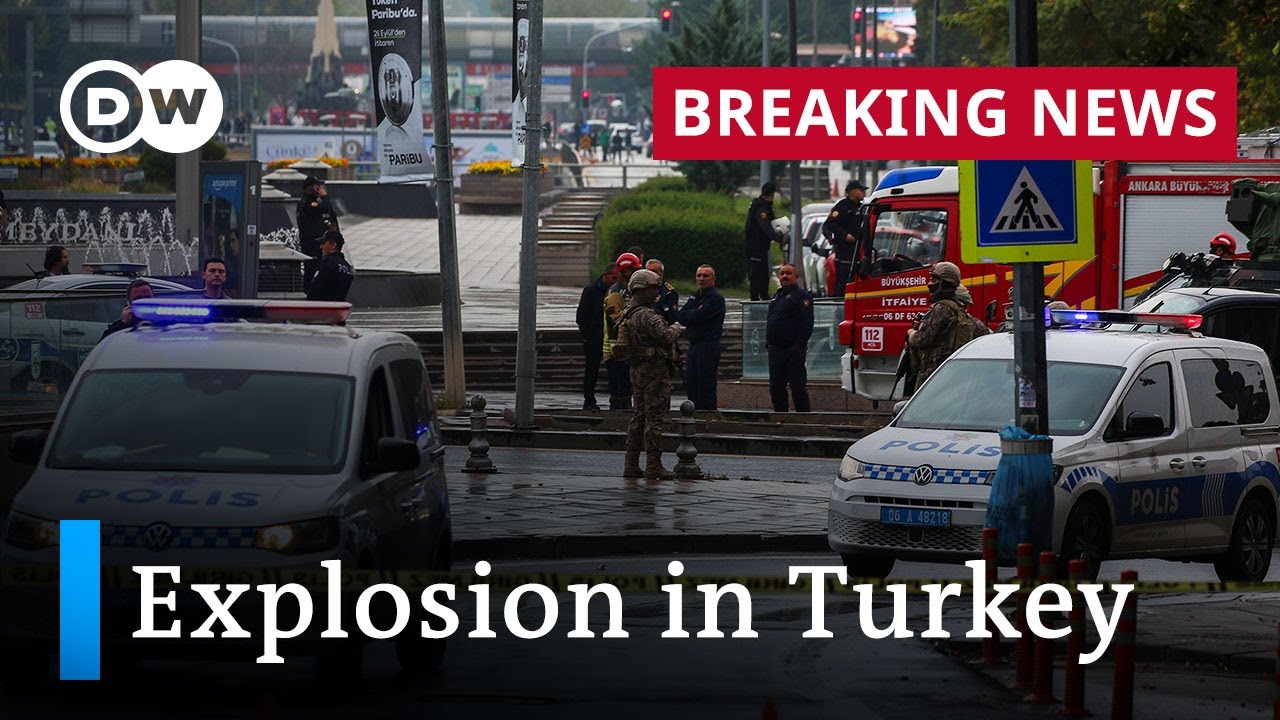 Suicide bomber detonates device in Turkish capital | DW News