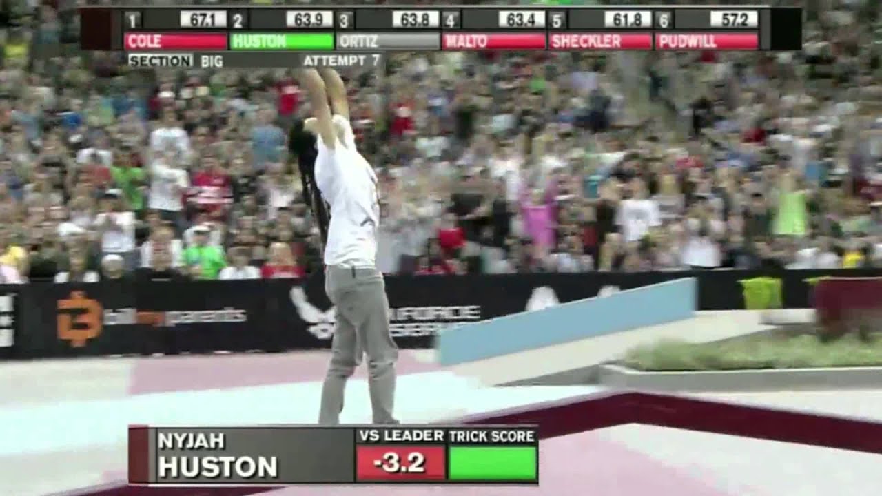 Nyjah Huston Street League KC 2011 - Huge Nollie Inward Heelflip