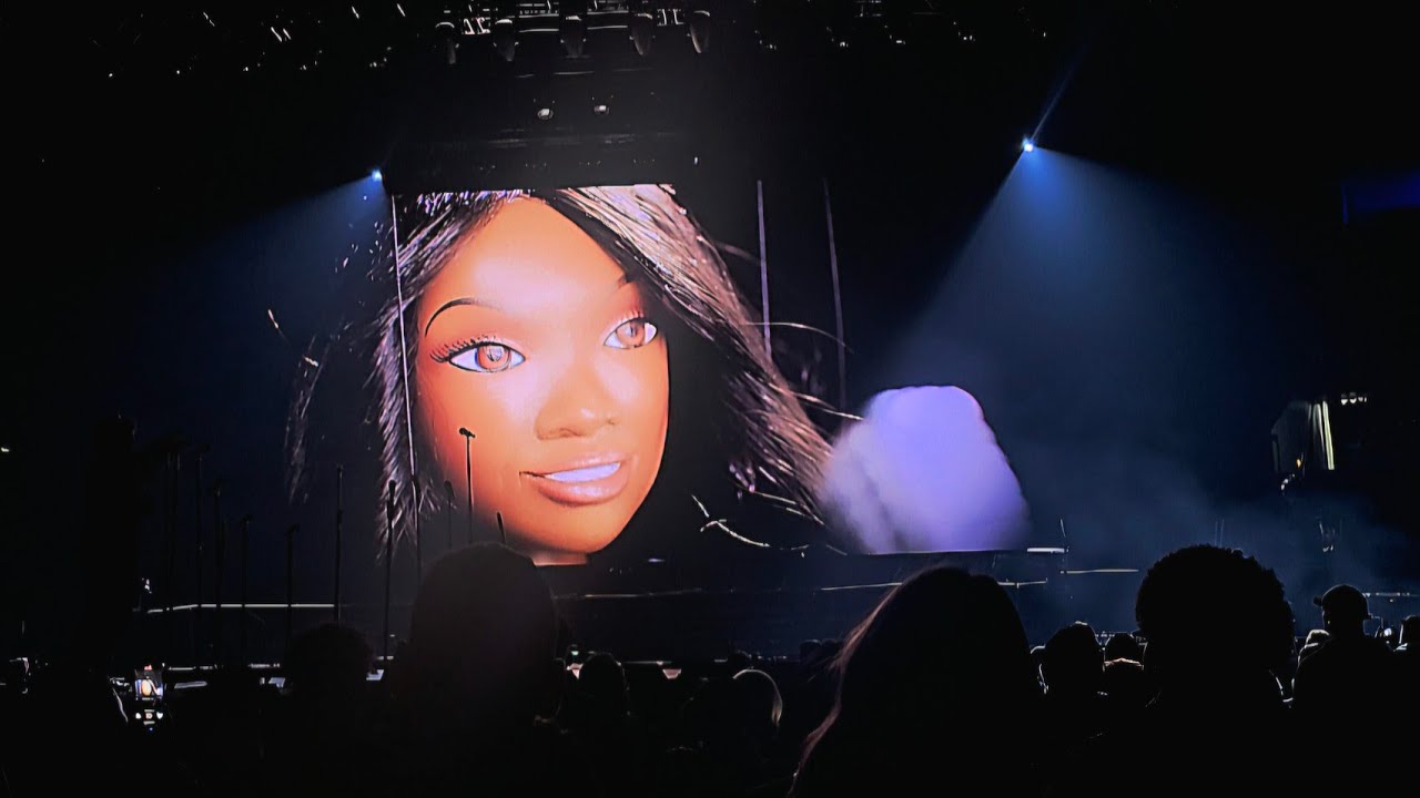 Brokenhearted/He Is (The Boy Is Mine Tour - STL) | Brandy