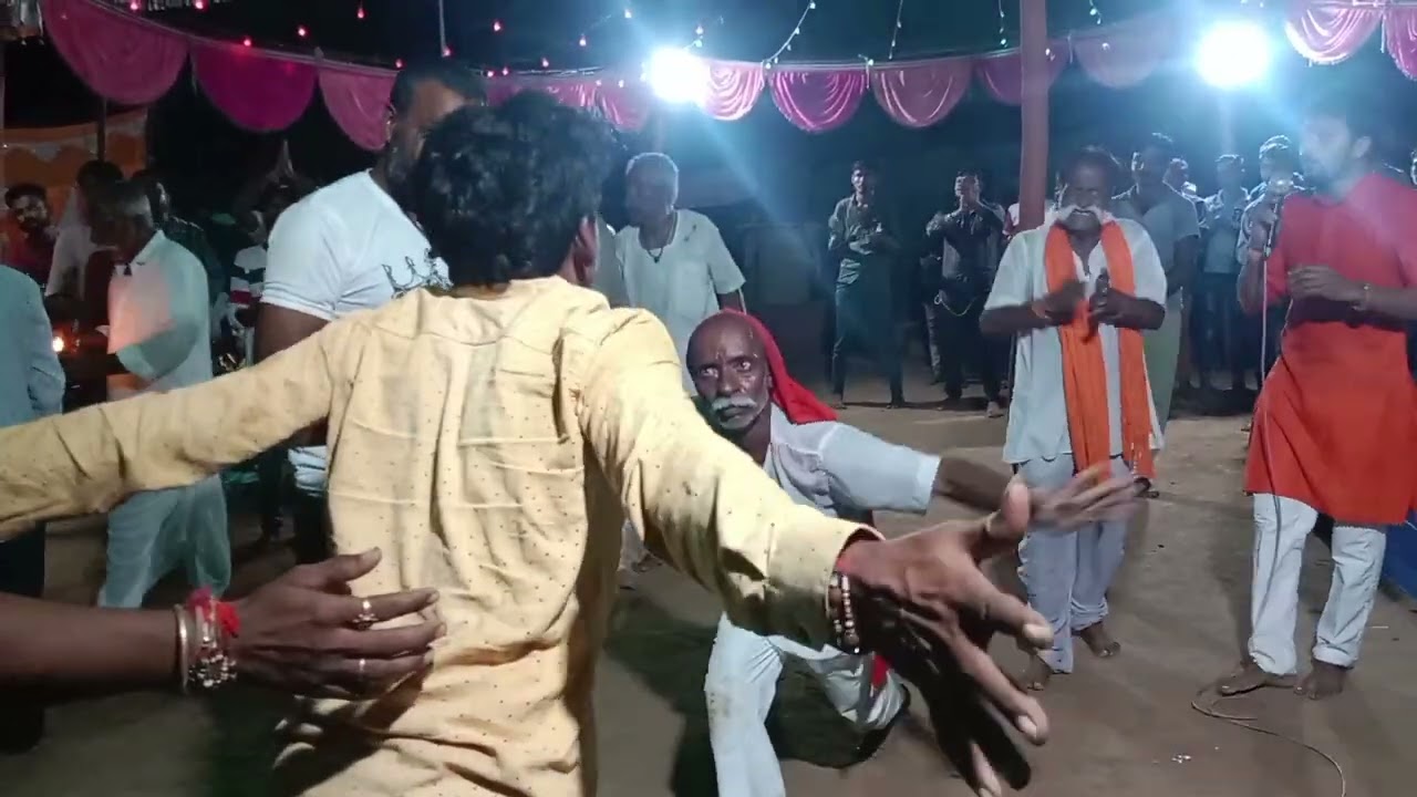 ।।धाम देव भिलट। भैरू बाबा और दूल्हा देव बाबा के दर्शन बारा बारा कोश मैया थारी फूल बड़ीकोन करे रखवाली
