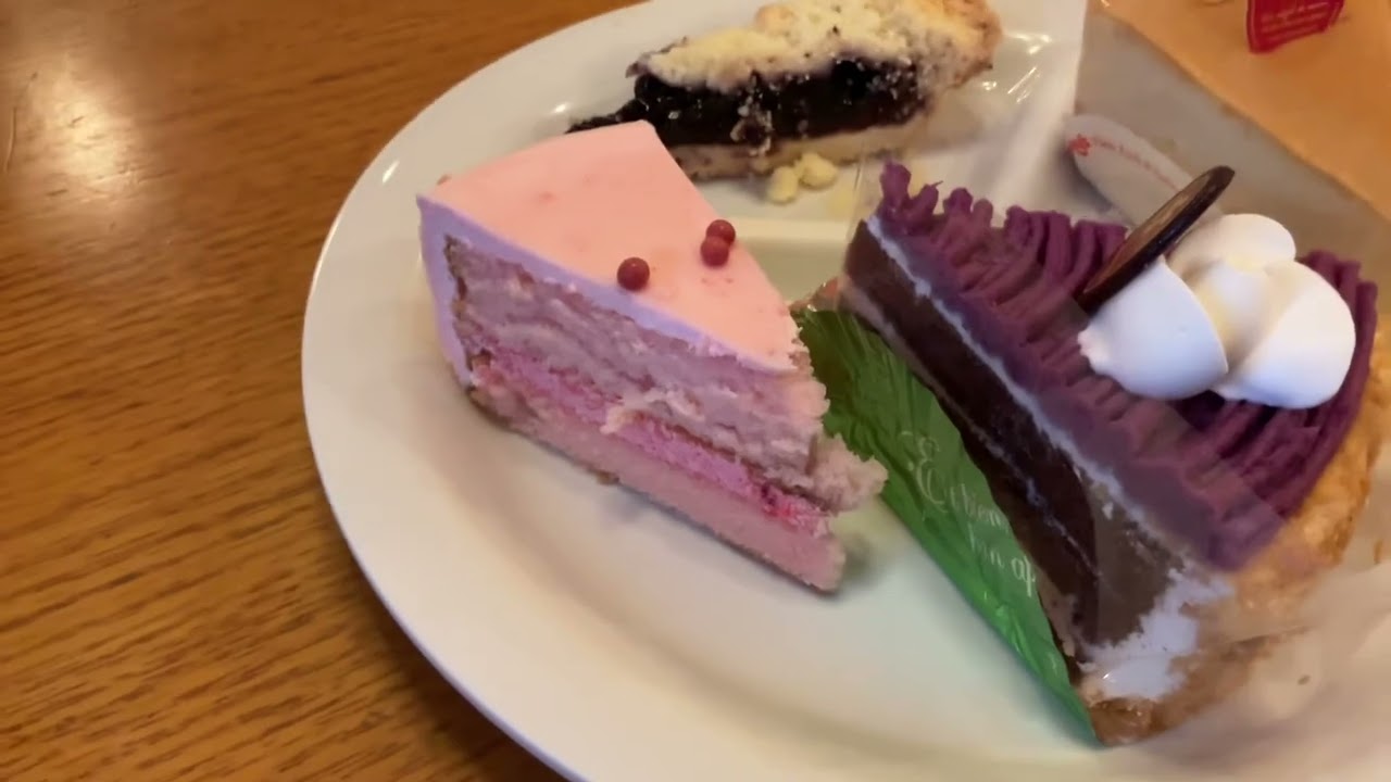 【ジミー】The dinner buffet at Jimmy Island Grill Naha is priced at ¥2,300 for adults(ディナーは、大人¥2,300-)