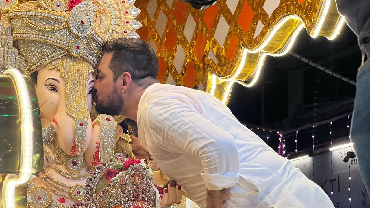 Hindustani bhau ganpati visarjan num aankhon se di bhau ne bappa ko vidai🙏#hindustanibhau #ganpati