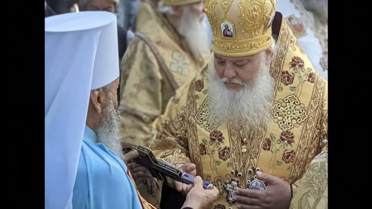 Кулівецький чоловічий монастир. Вітаємо Владику з Нагородою