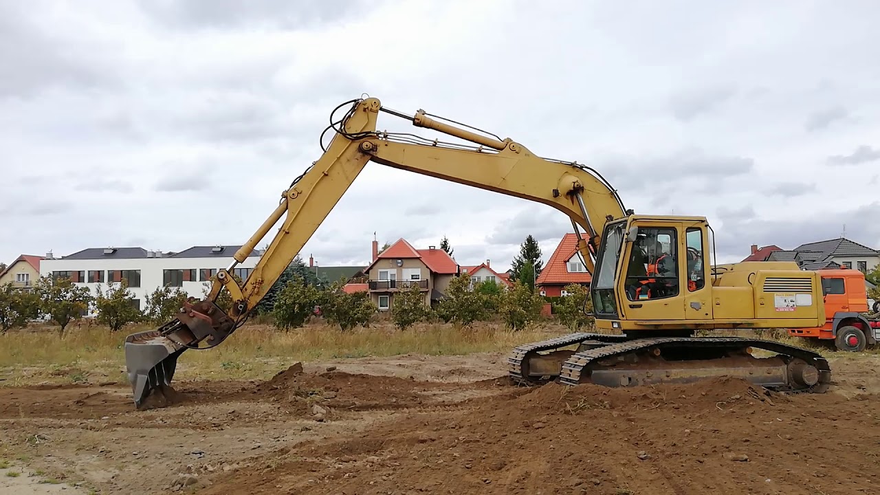 Liebherr 912 G. K. Prace Ziemne