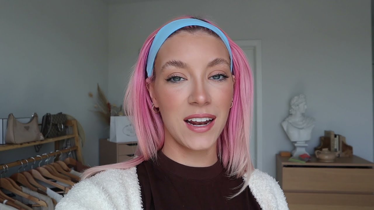 Smudge-Proof & Mask-Friendly Makeup with Keaton Milburn | Revlon