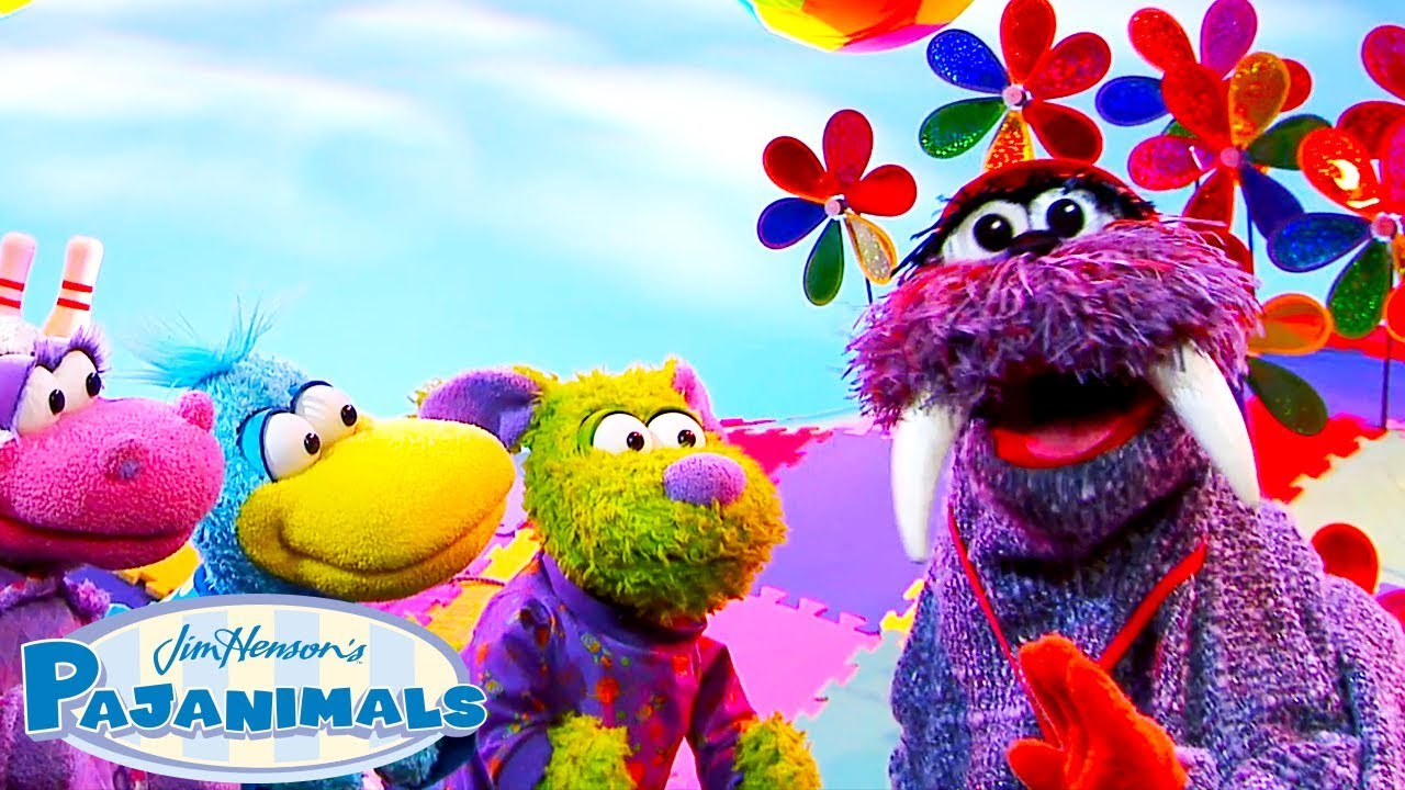 Playing Tag and Meeting Coach Whistler! | Pajanimals