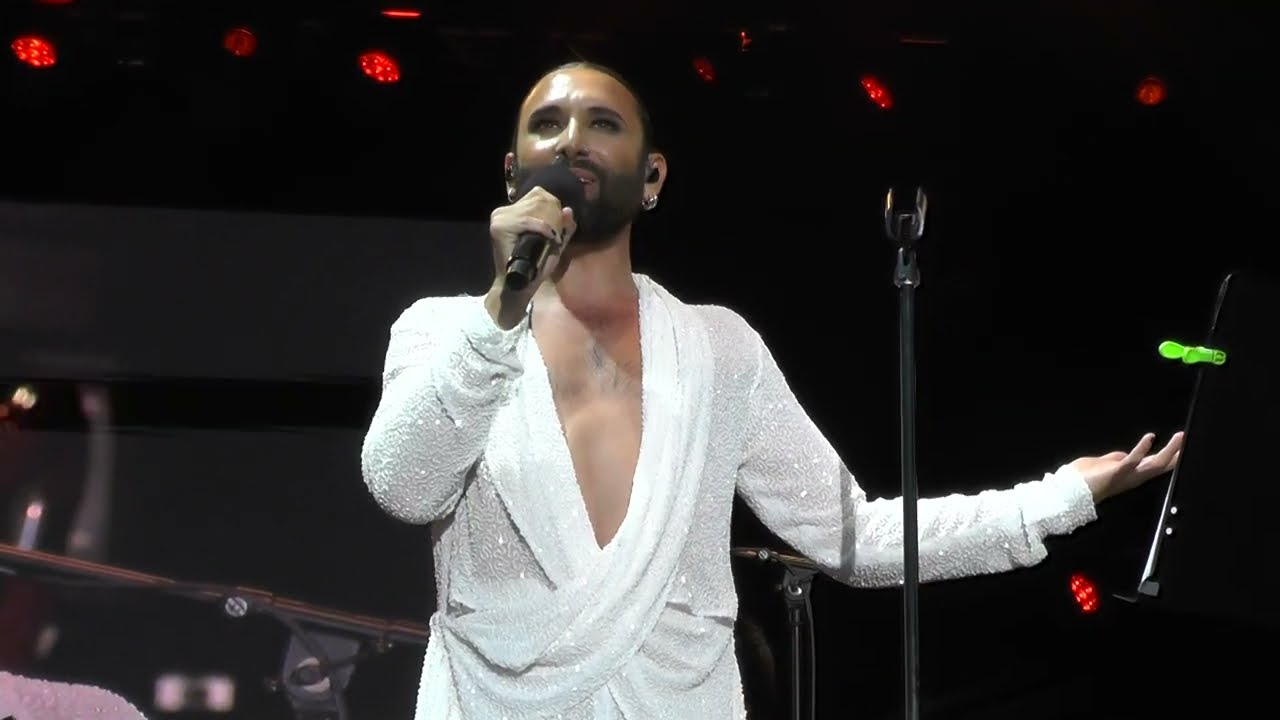 Conchita Wurst & Kieler Philharmoniker - F&uuml;r mich soll's rote Rosen regnen, Kiel