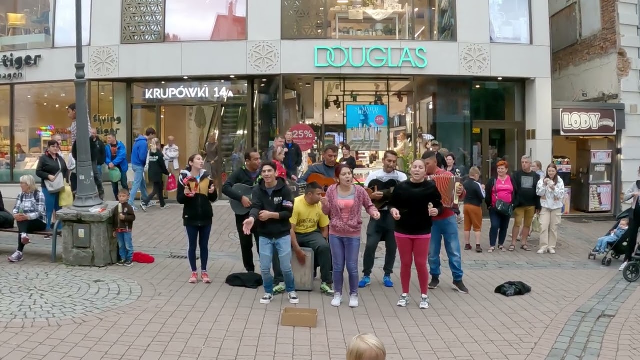 Romowie na Krupówkach 03 08 2023 | Krupówki - Zakopane |
