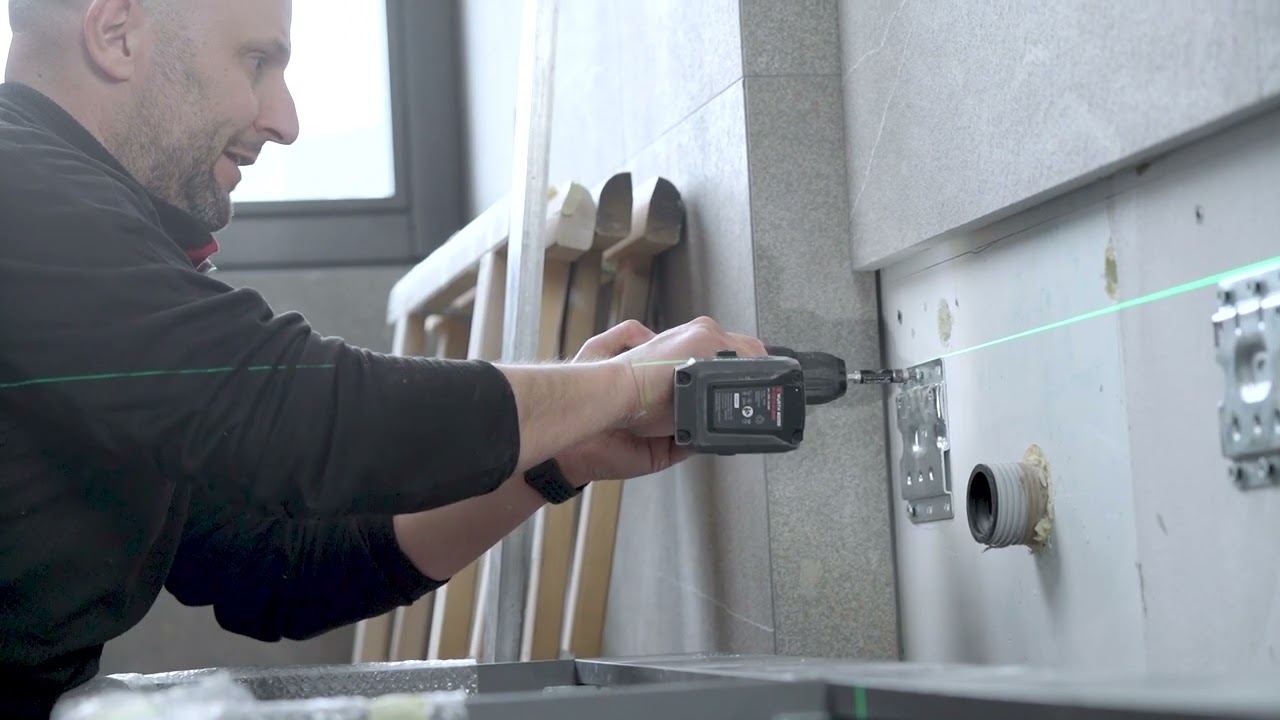 MONTAGGIO MOBILI  BAGNO SOSPESI, DALLA REALTA' VIRTUALE AL BAGNO FINITO.