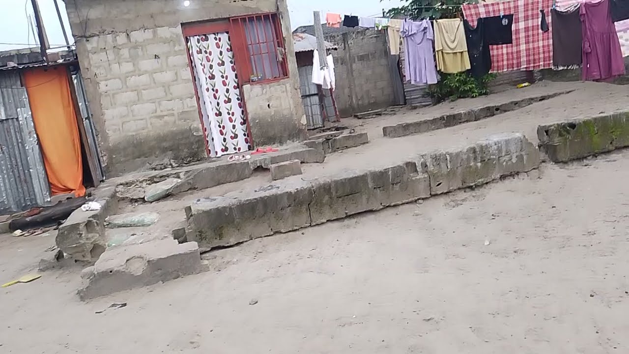 Parcelle avendre C/nsele arrêt bibwa 10/22 prix 30.000$ adiscuter+243812945006 Benga ngai urgent 