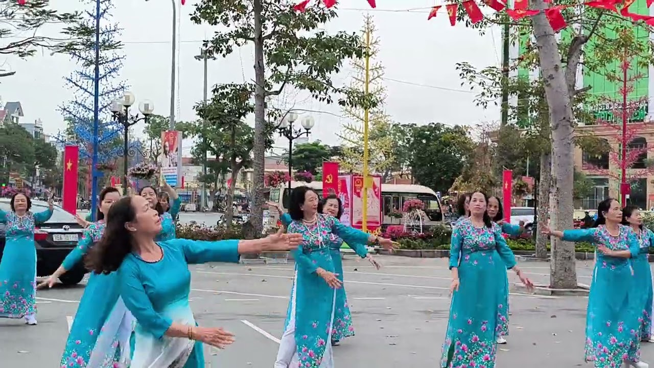 Giao lưu các CLB dân vũ Phường Phù Liễn 2026 - P15