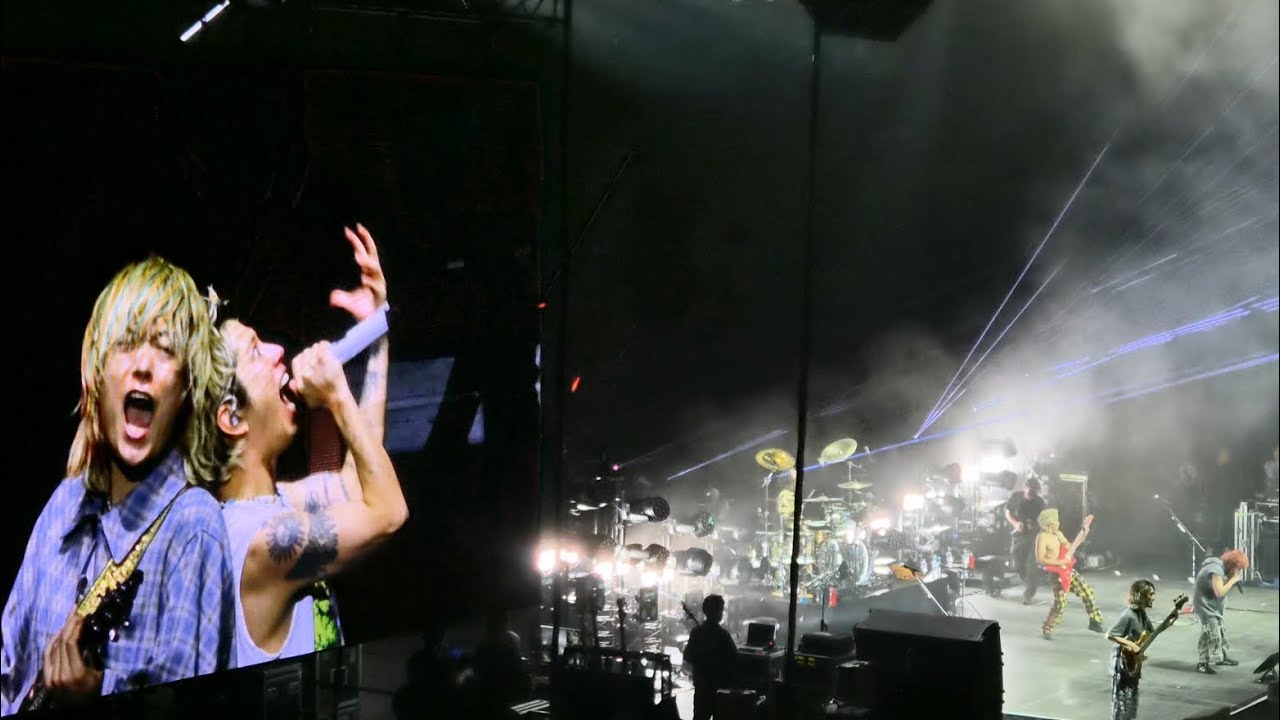 251015 ONE OK ROCK ft PALEDUSK - C.U.R.I.O.S.I.T.Y. (fancam) [London]