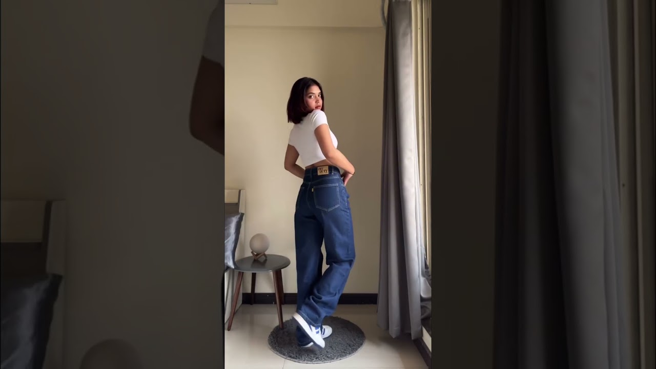 Wide Leg Denims | Offduty India