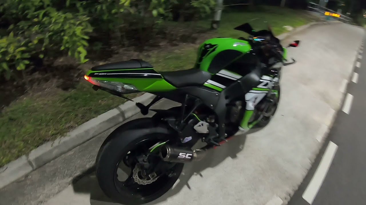 Kawasaki Ninja ZX10R  SC Project Exhaust Flyby Sound ＋ Woolich Quickshifter Launch Control Test