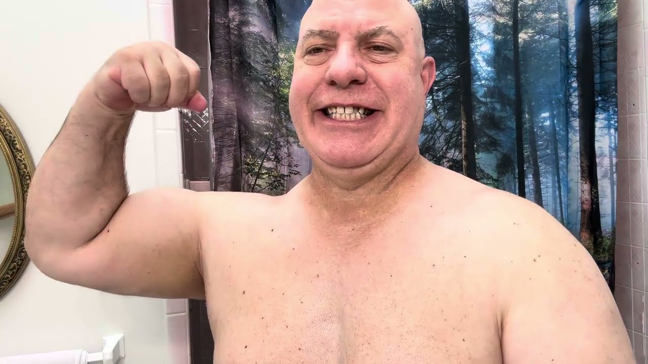One minute flex for my fans