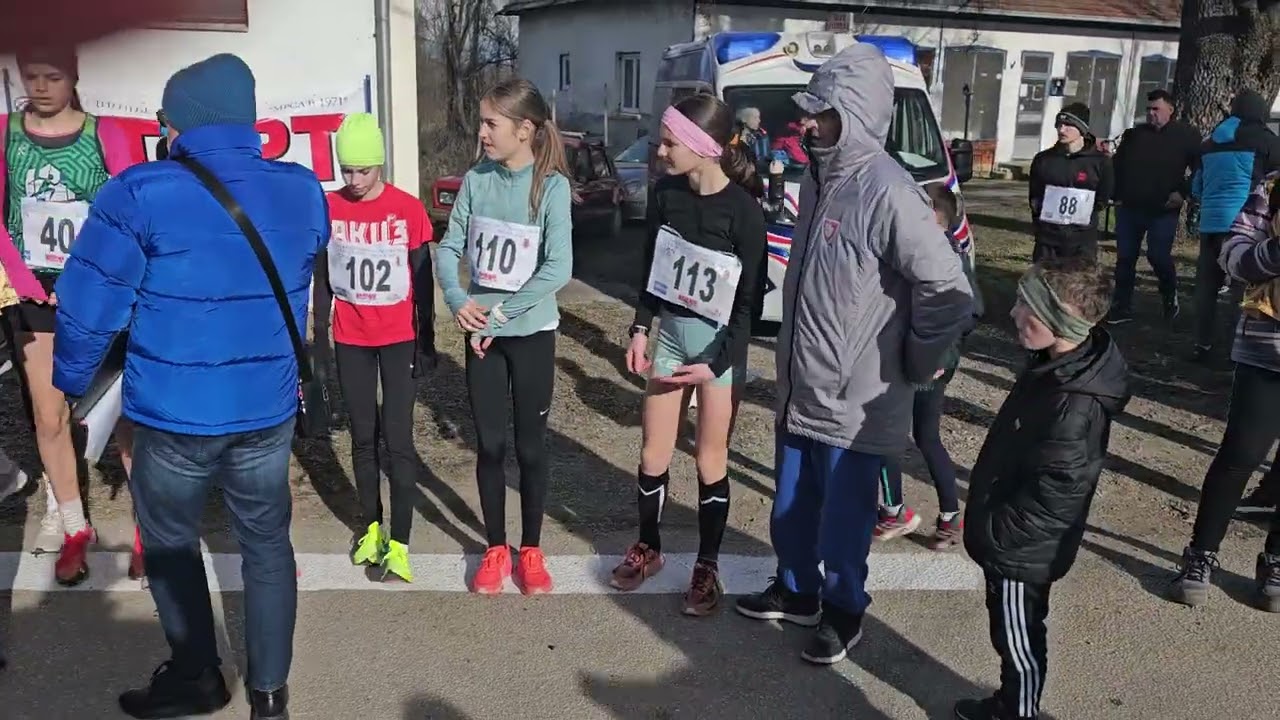 Tara Jaćimović 2014g Mrsać 1700m Mladje i Starije pionirke 02.01.2016