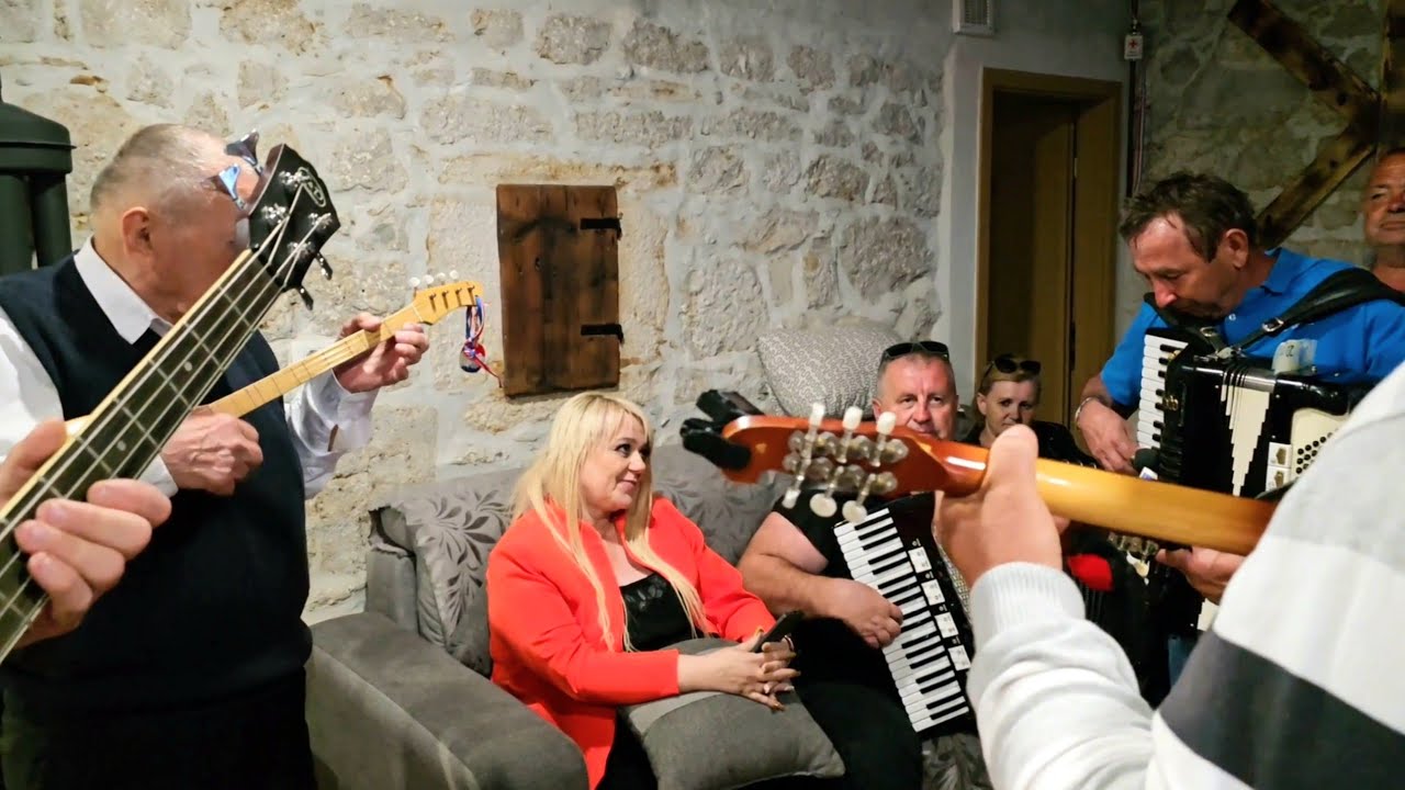 @DOBRO JUTRO SELO MOJE I DOBRO JUTRO DRUŠTVO STARO-DRUŽENJE KOD OBITELJI JOSE I MIRE JURIĆ 4..