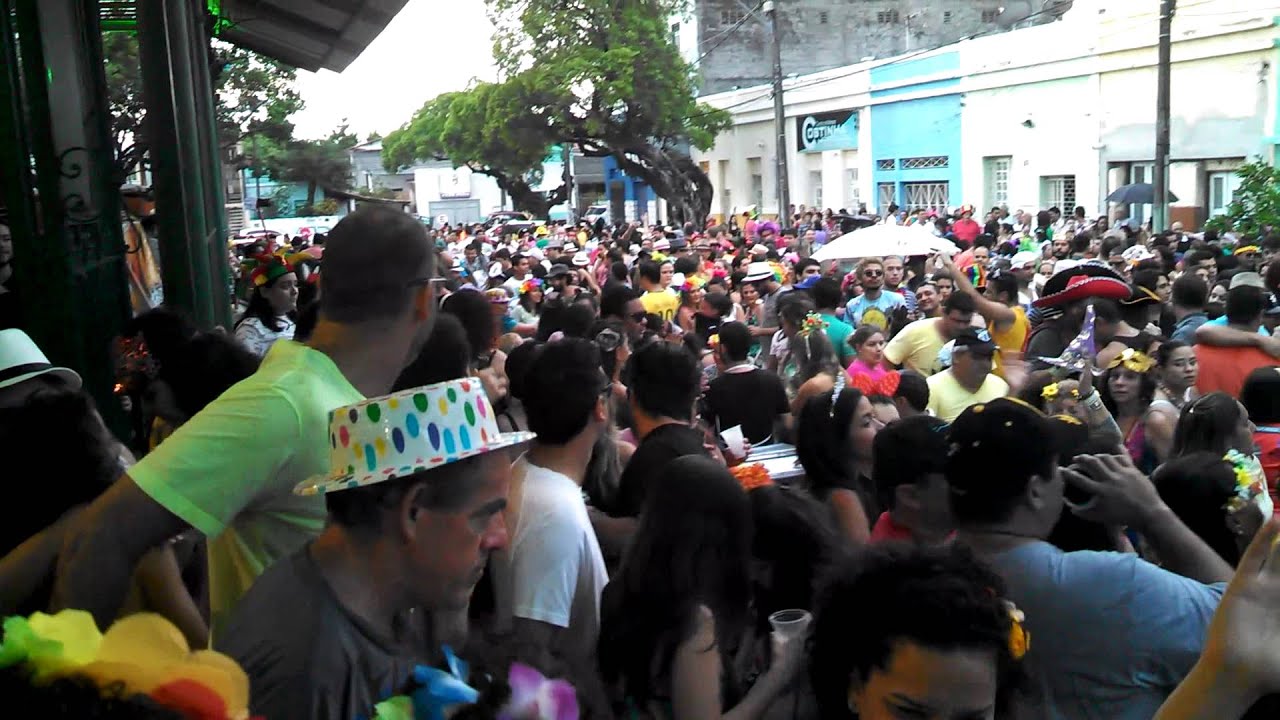 Carnaval Mercado dos Pinhões