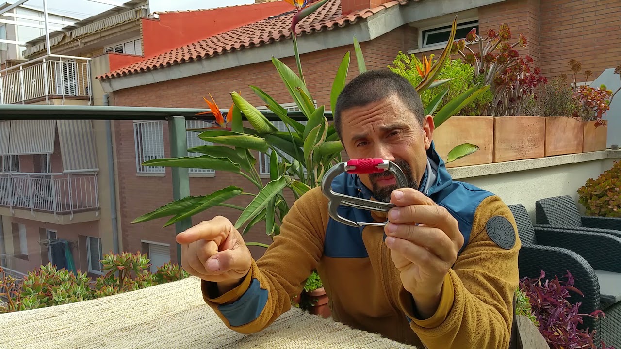 MOSQUETÓN FREINO Y FREINO Z, MACGIVER.