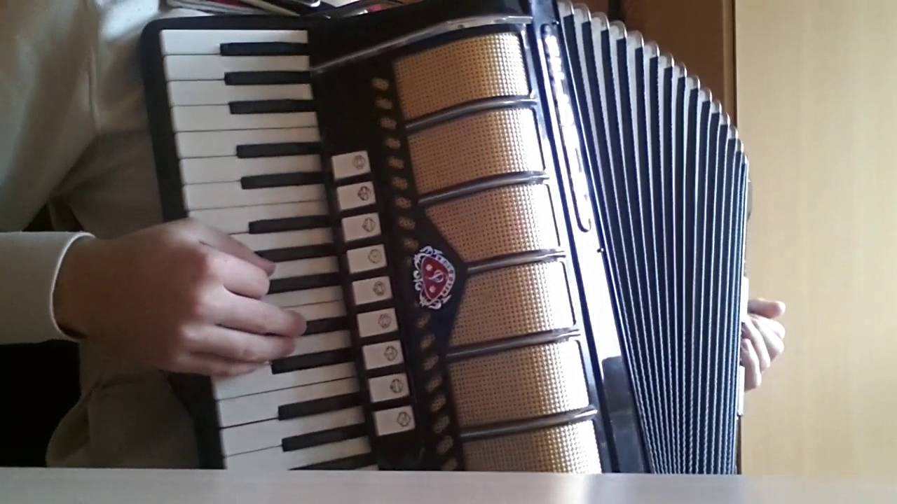 Karlo Bozic - Za Beograd (Ko to tamo peva)