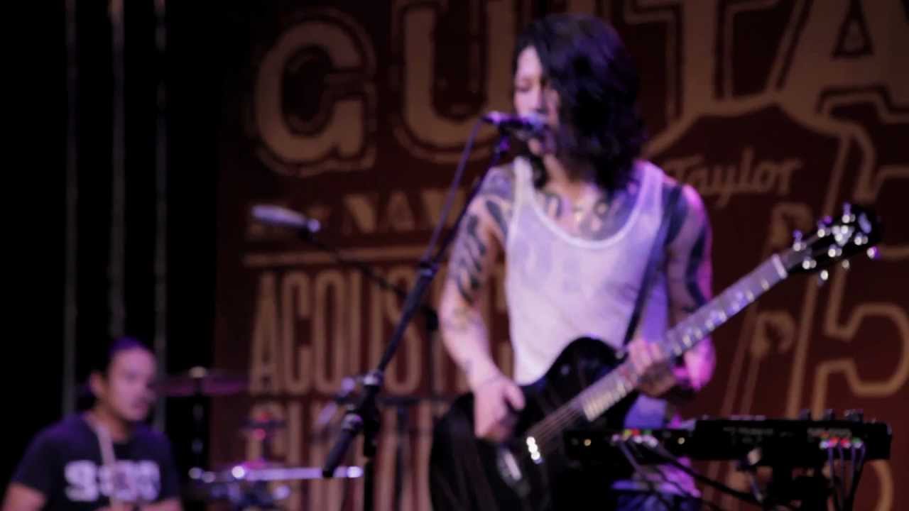 Miyavi 