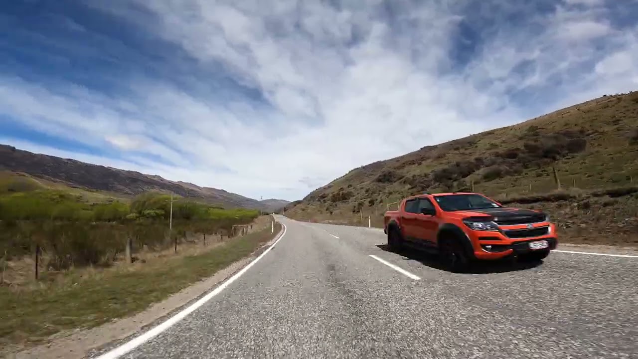 Driving in New Zealand - Wanaka to Arrowtown  - Central Otago 4K