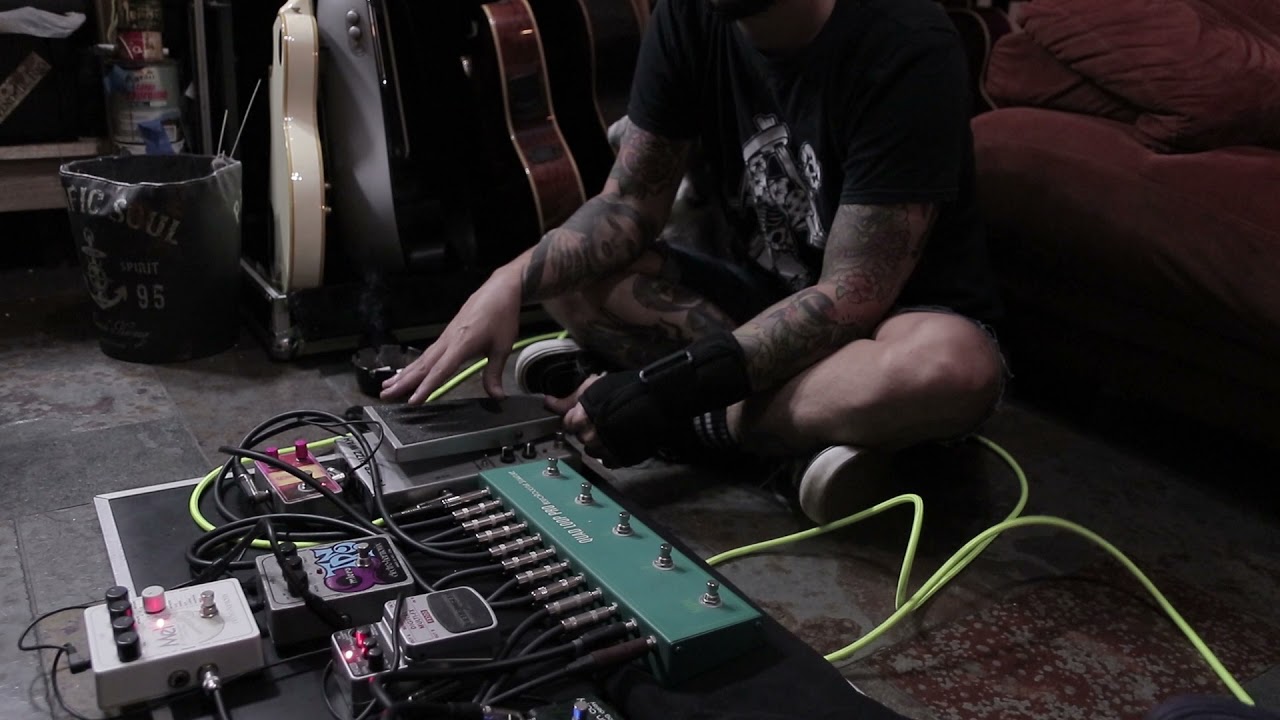 Quad Loop Pro - BertoRockstar Signature. Test drive: Chino Mario // Loop selector pedal