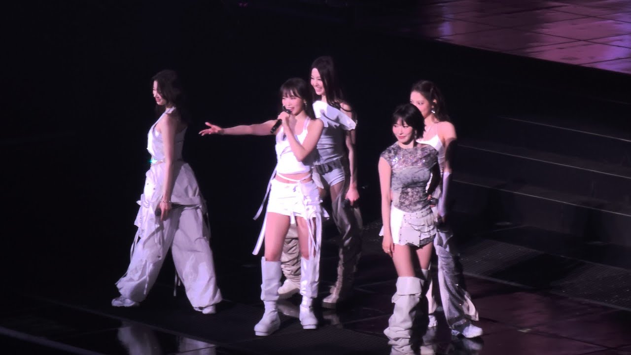 [4K HDR] LE SSERAFIM(르세라핌), Fire in the Belly - 260131 LE SSERAFIM TOUR 'EASY CRAZY HOT' IN SEOUL