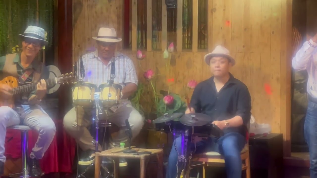 _ Gõ Cửa Trái Tim _/ tg: Vinh Sử _/ Khánh Phương Hát Live Bolero Mái Lá…