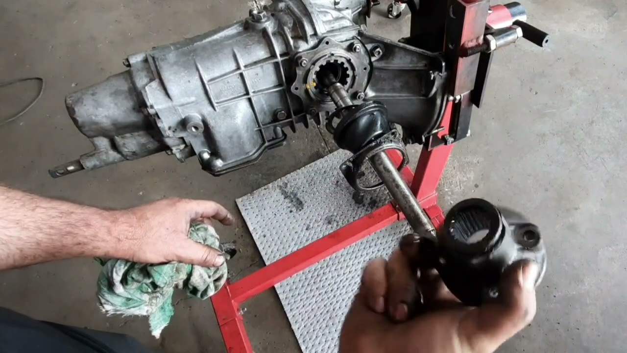 Fiat 500 L capitulo 6 (Revisión completa y preparación caja de cambios)