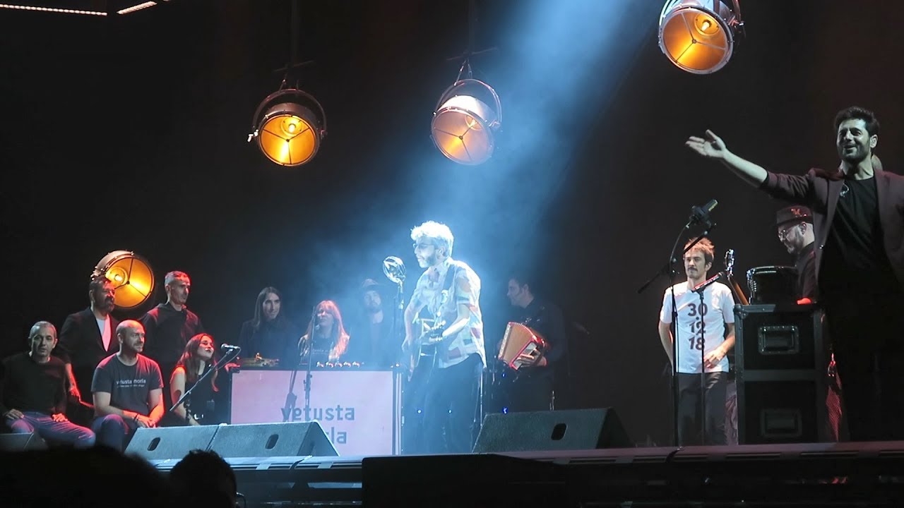 Vetusta Morla - El amor valiente [con Xoel López y todo el staff] - 2018-12-30 Madrid