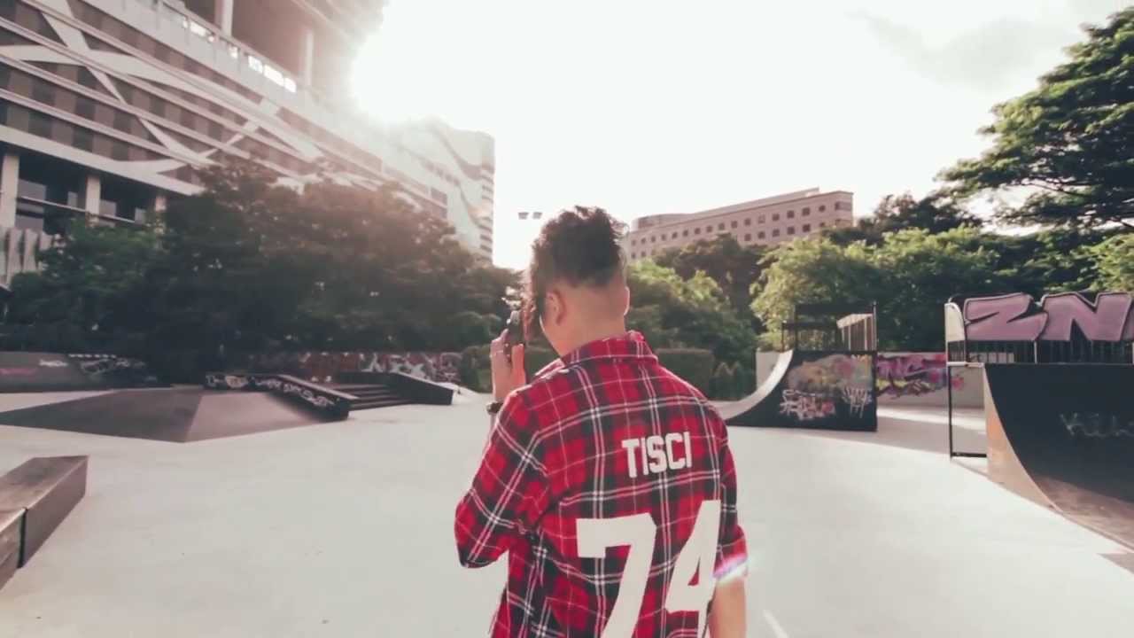i-Weekly I've Got Style OOTD Video by Nigel Seow