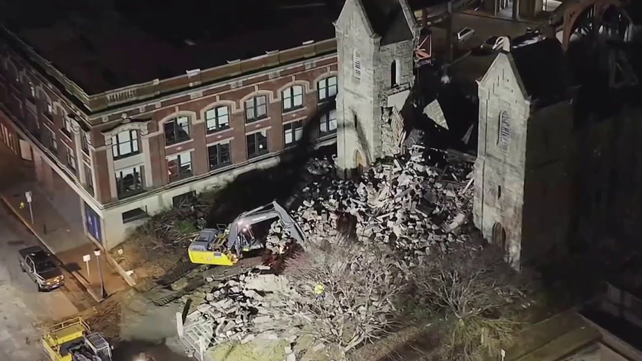 Historic New London church to be completely demolished after steeple collapse