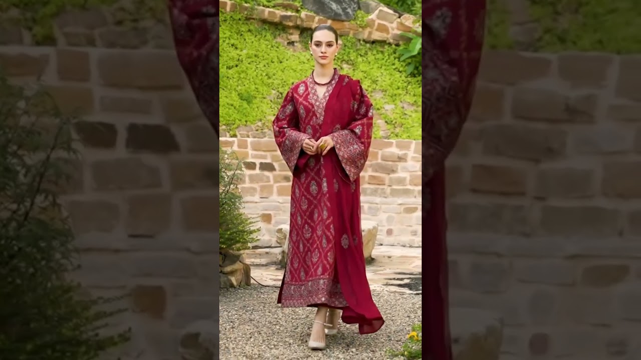 #bareeze #maroon #mirrorwork #karandi 🔥