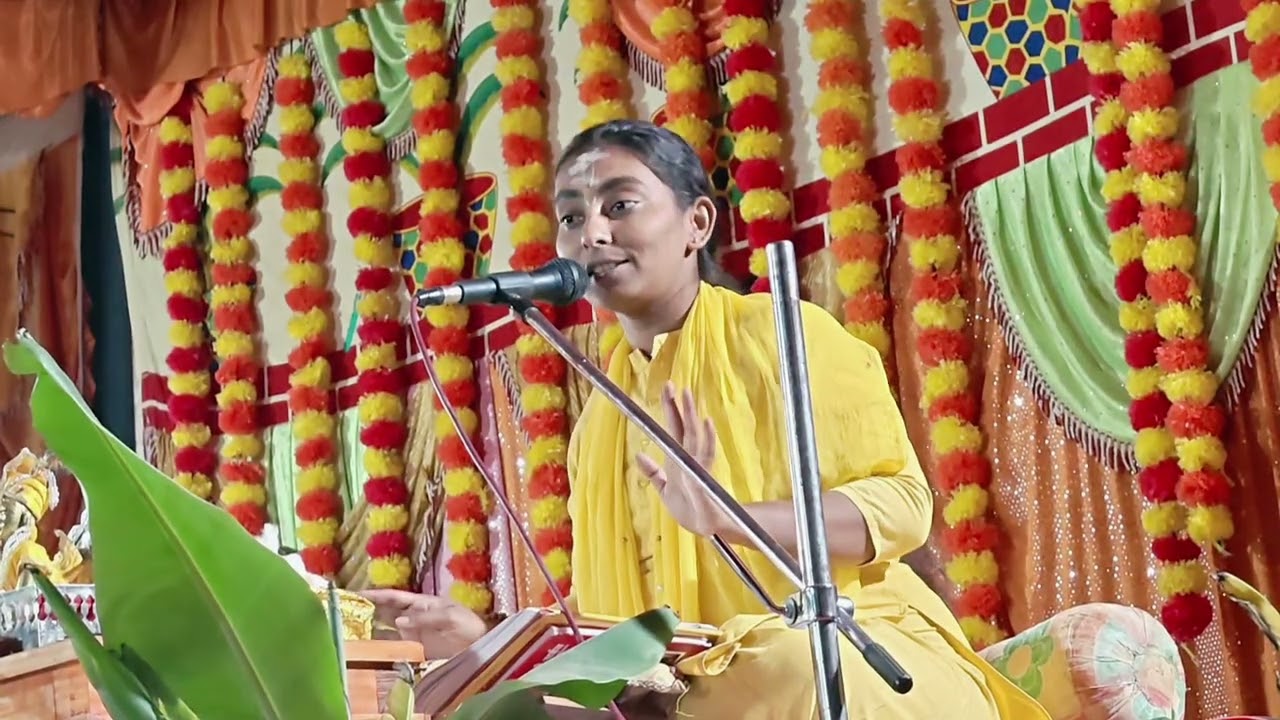 मकर संक्रात का साजरी करतात. अहिल्या दिदी तसनुसे माजलगावकर