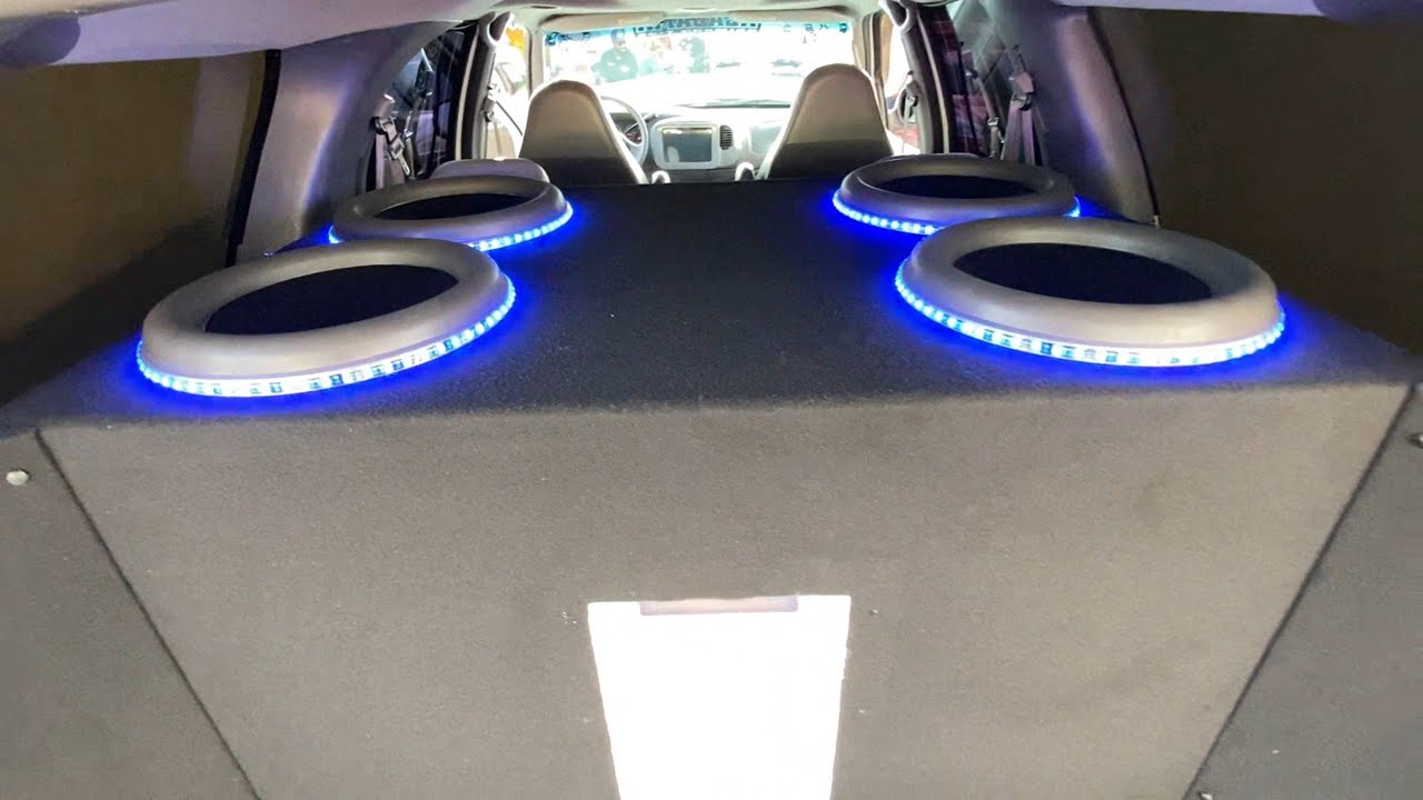 ДОРОГИЕ 13-ДЮЙМОВЫЕ САБВАГИНЫ РАЗРЫВАЮТ АВТОМОБИЛЬ!