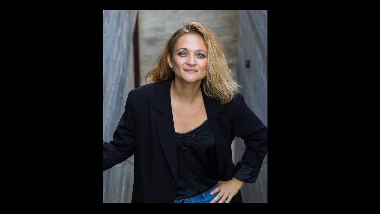 NICOLE   INTERVIEW JULIA KNECHT   MARDI 3 DEC   PANINFO INTERVIEW
