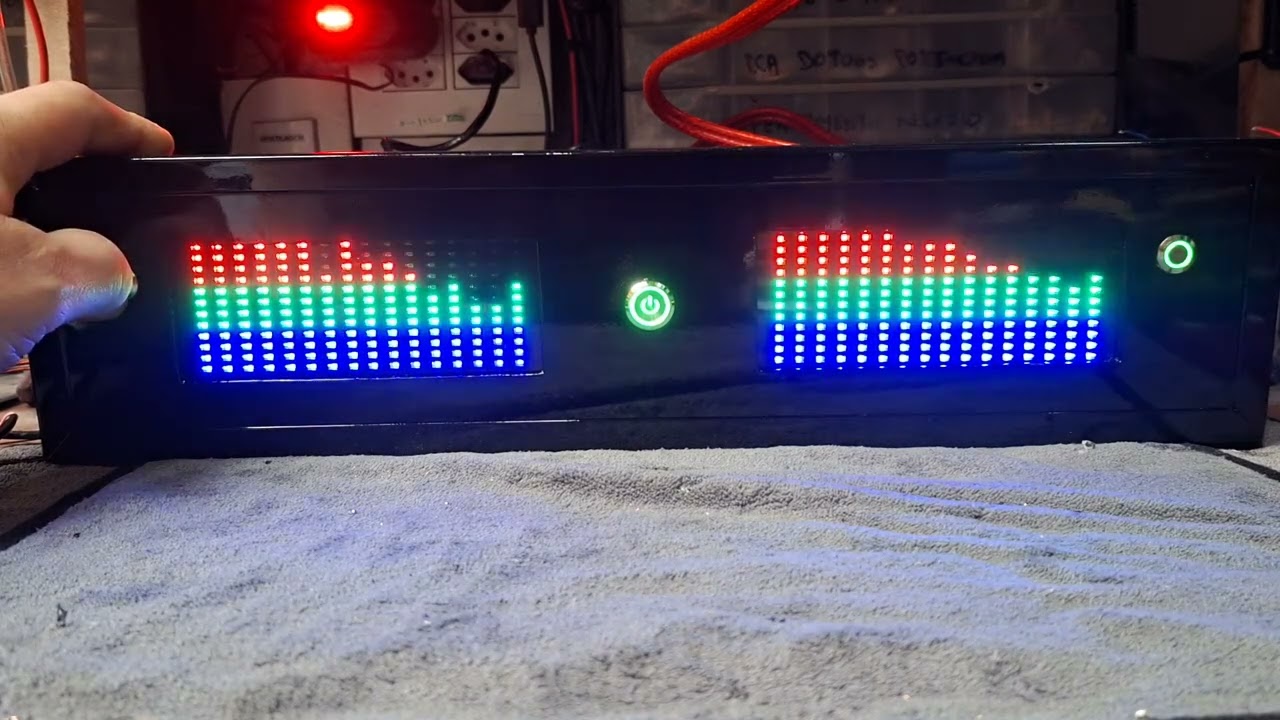 Analisador Espectro de Áudio doméstico padrão rack